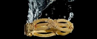14k gold bracelet water
