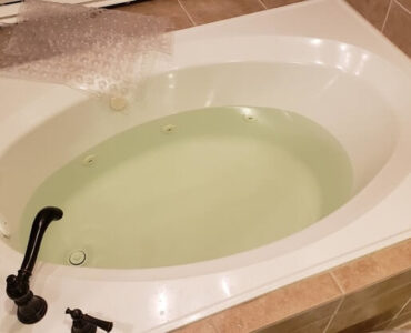 green bath water