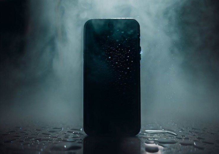 A picture of the phone in a steamy bathroom